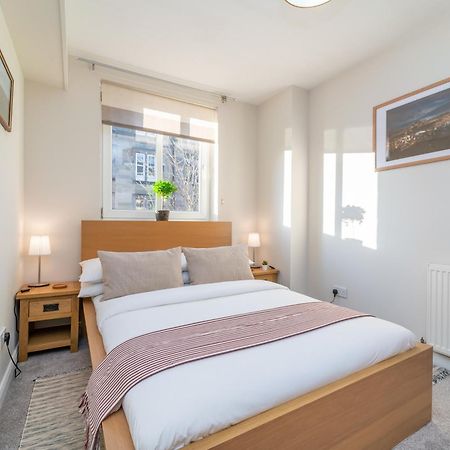 אדינבורו The Waverley Park Terrace Residence מראה חיצוני תמונה