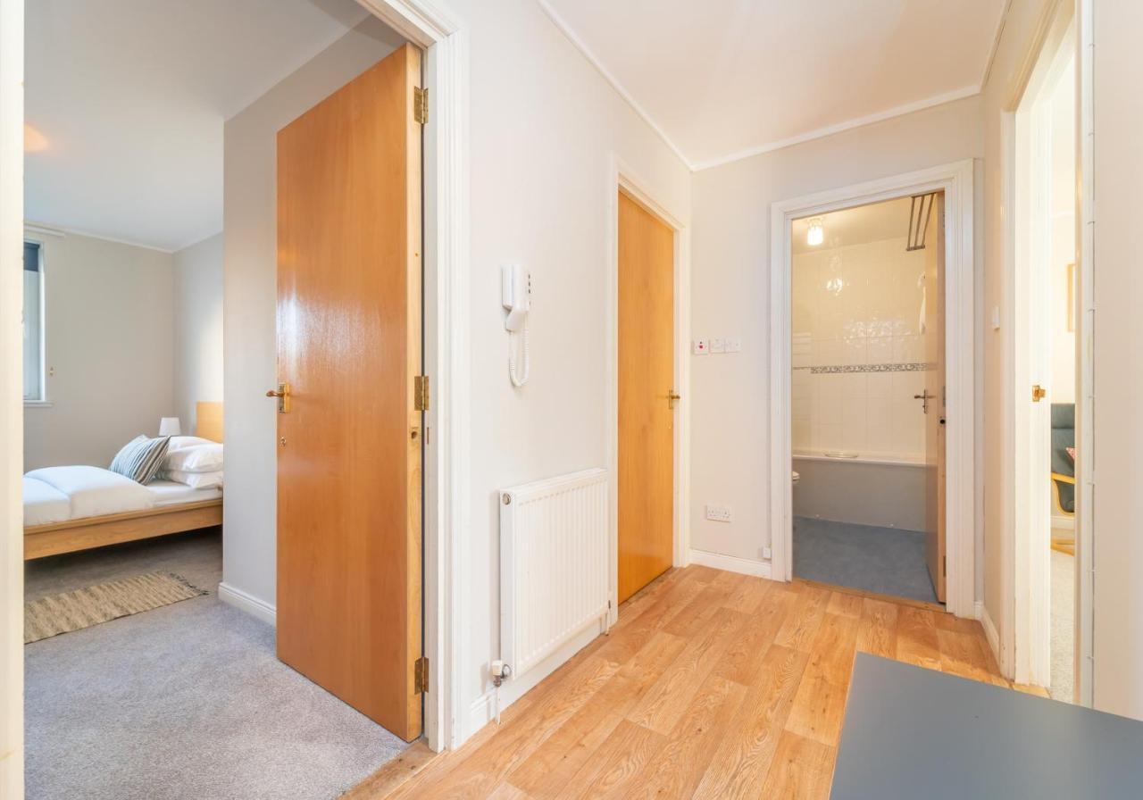 אדינבורו The Waverley Park Terrace Residence מראה חיצוני תמונה